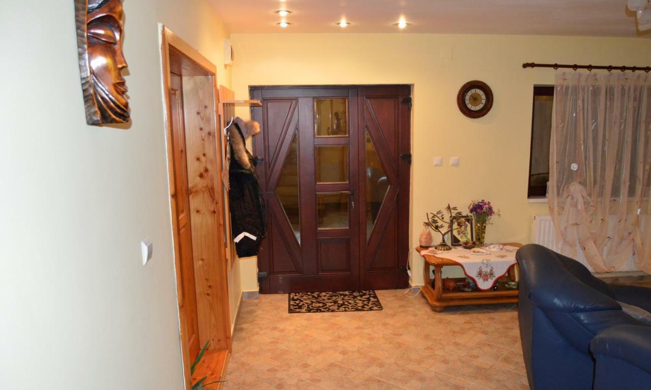 Casa Piatra Craiului Hotel Zărneşti Eksteriør billede