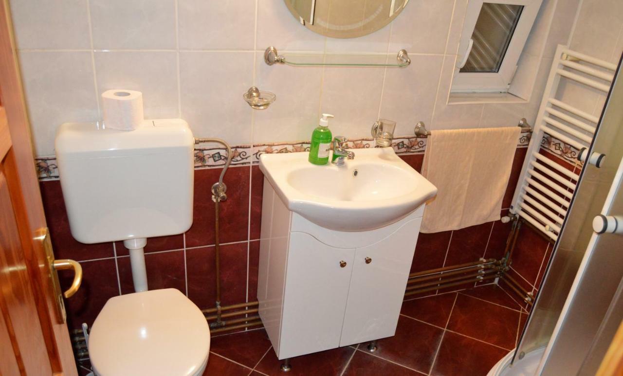 Casa Piatra Craiului Hotel Zărneşti Eksteriør billede